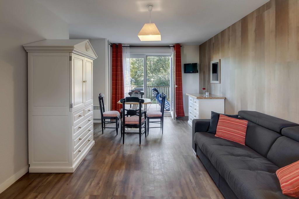 Appartements Les Ormes Epiniac Εξωτερικό φωτογραφία